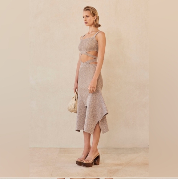 Cult Gaia Dominique skirt and Sayda top - Picture 5 of 11